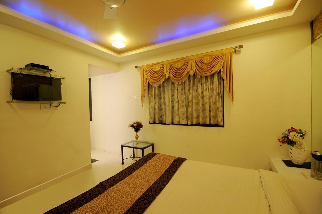 Hotel Vyankatesh & Pure Veg Restaurant Mahābaleshwar Εξωτερικό φωτογραφία