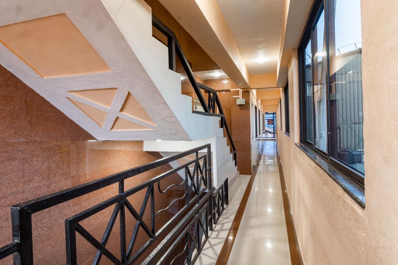 Hotel Vyankatesh & Pure Veg Restaurant Mahābaleshwar Εξωτερικό φωτογραφία