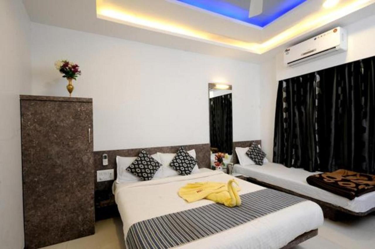 Hotel Vyankatesh & Pure Veg Restaurant Mahābaleshwar Εξωτερικό φωτογραφία