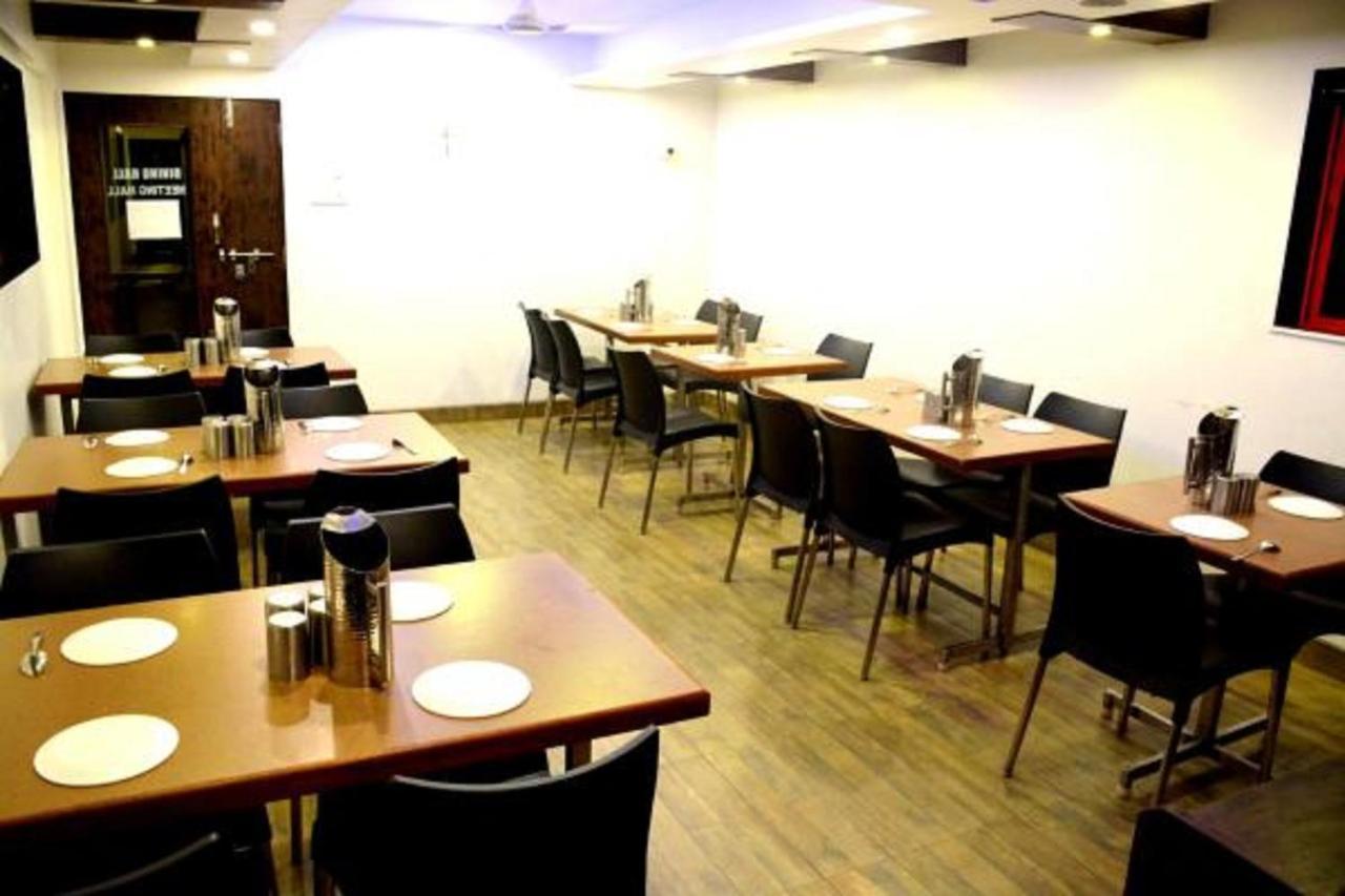 Hotel Vyankatesh & Pure Veg Restaurant Mahābaleshwar Εξωτερικό φωτογραφία