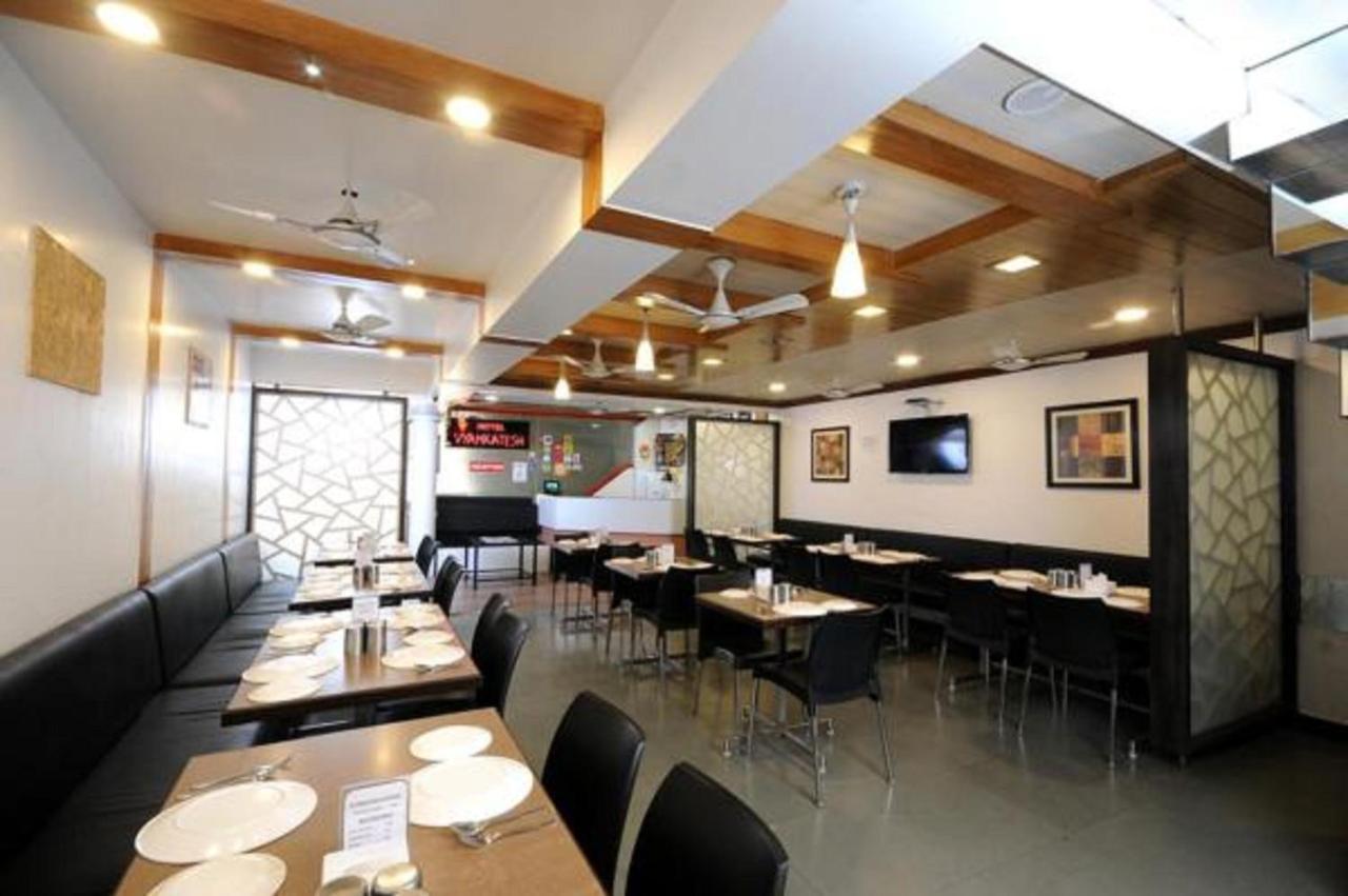 Hotel Vyankatesh & Pure Veg Restaurant Mahābaleshwar Εξωτερικό φωτογραφία
